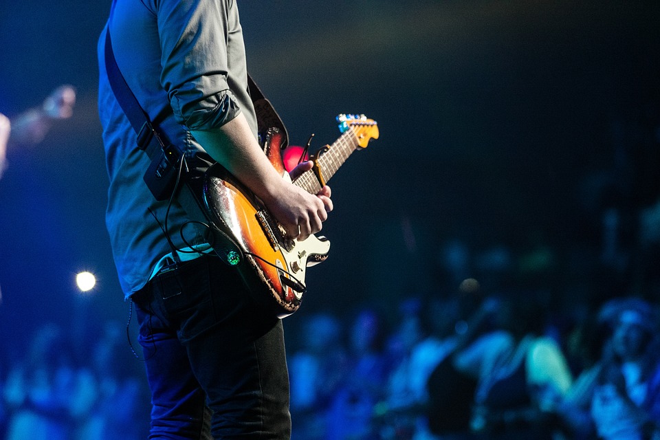 Adjetivo de Guitarra: Uso y Ejemplos