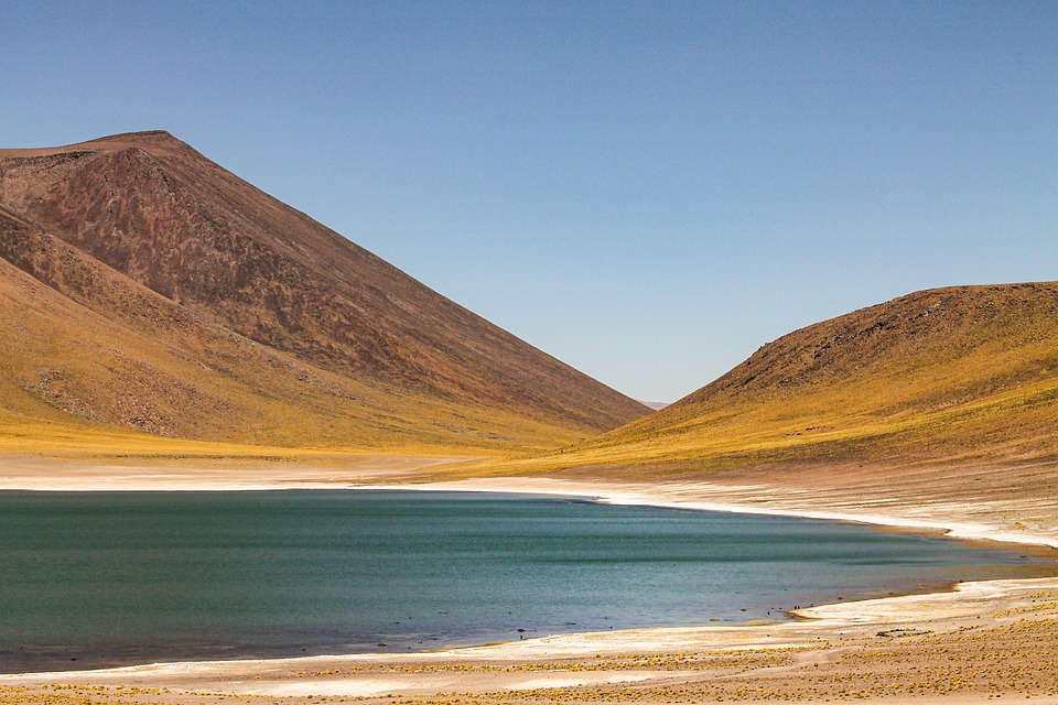 Adjetivo de Laguna: Usos y Ejemplos