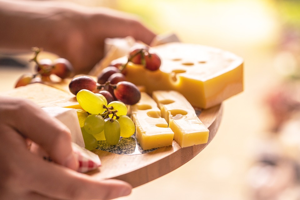 El adentivo de Queso crema: uso y ejemplos